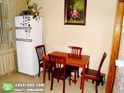 Rent out 1-room apartment. Киев, Драгоманова — photo 2