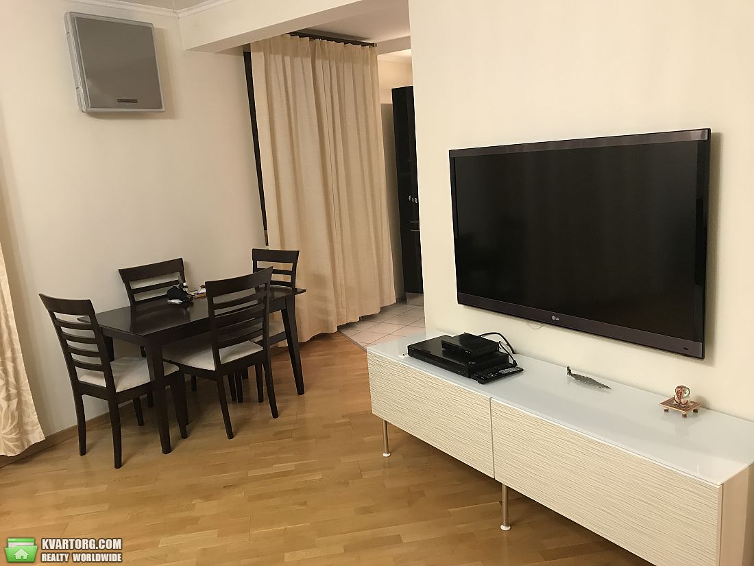 Rent out 3-room apartment. Киев,  Княжий Затон — photo 6
