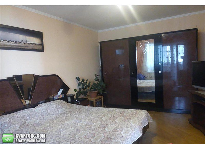 Sell 3-room apartment. Киев,  Вишняковская — photo 9