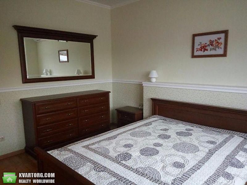 Rent out 2-room apartment. Киев,  Чавдар — photo 2