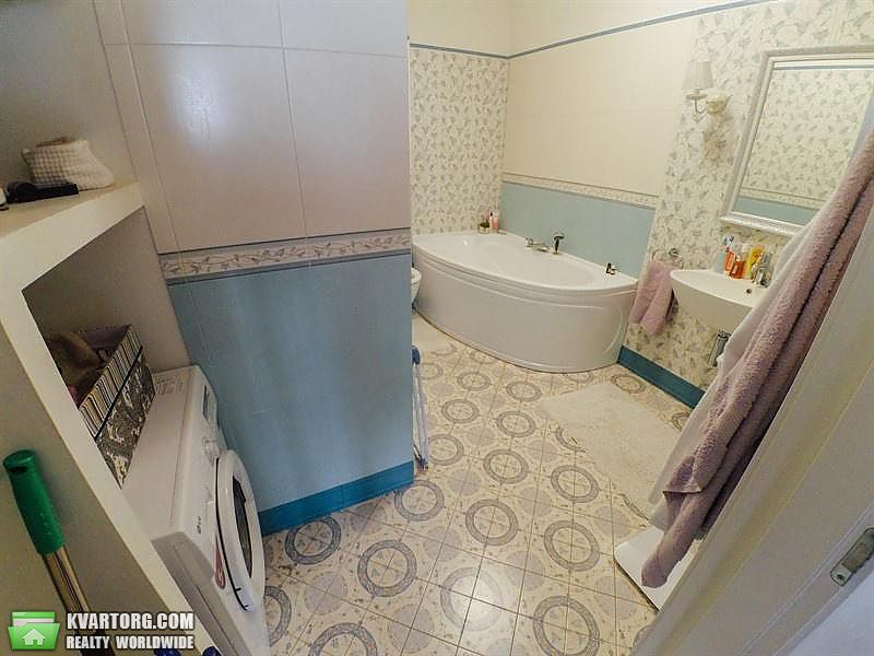 Rent out 3-room apartment. Киев, Левитана — photo 9