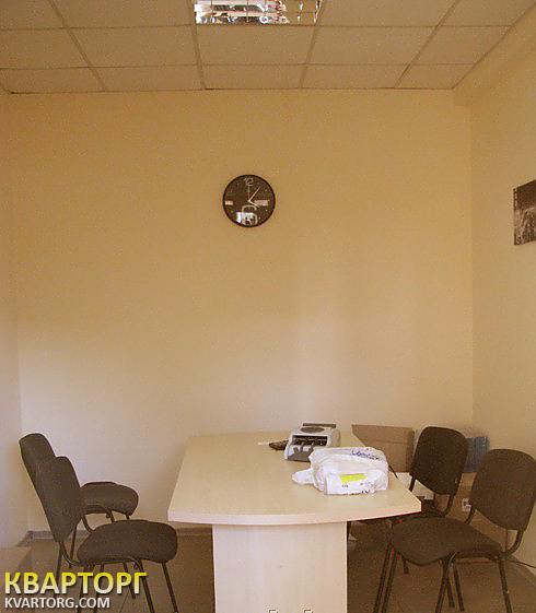 Rent out shop. Киев,  Героев Днепра — photo 3