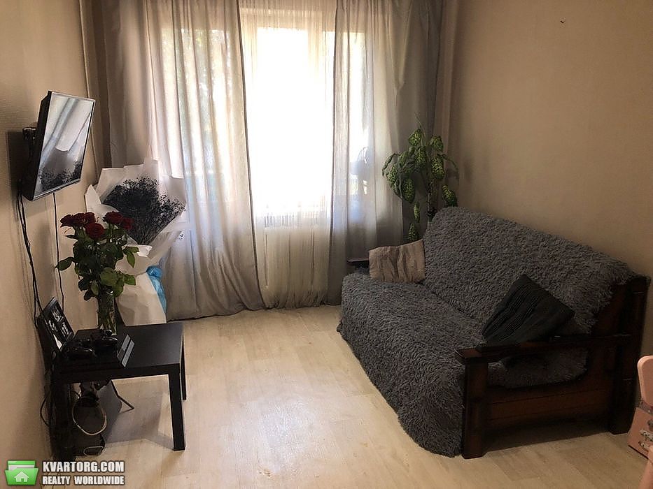 Sell 2-room apartment. Киев,  Гагарина пр — photo 4
