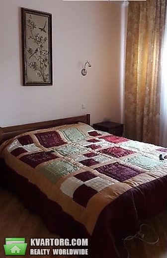 Sell 2-room apartment. Киев,  Искровская — photo 1