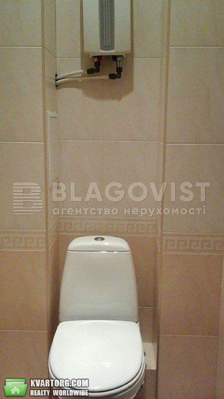 Sell 3-room apartment. Киев,  Урловская — photo 9