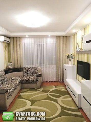 Sell 3-room apartment. Киев,  Богатырская — photo 2