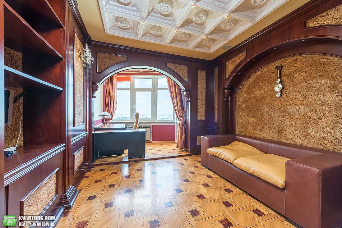 Rent out 4-room apartment. Киев, Леси Украинки бульв. — photo 7