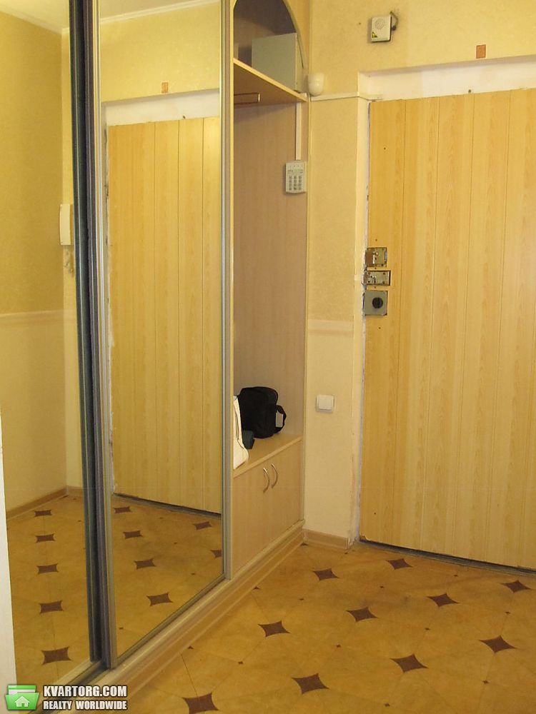 Sell 2-room apartment. Киев,  Златоустовская — photo 7