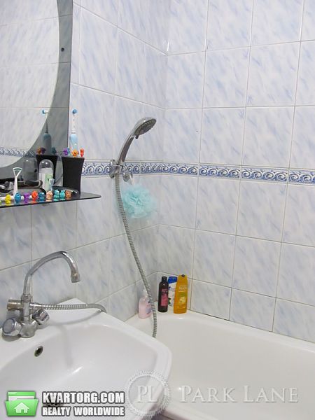 Sell 2-room apartment. Киев,  Героев Днепра — photo 5