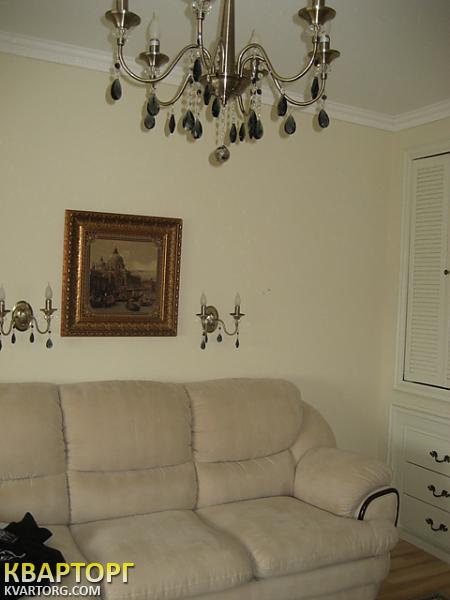 Rent out 2-room apartment. Киев,  Кадетский Гай — photo 6