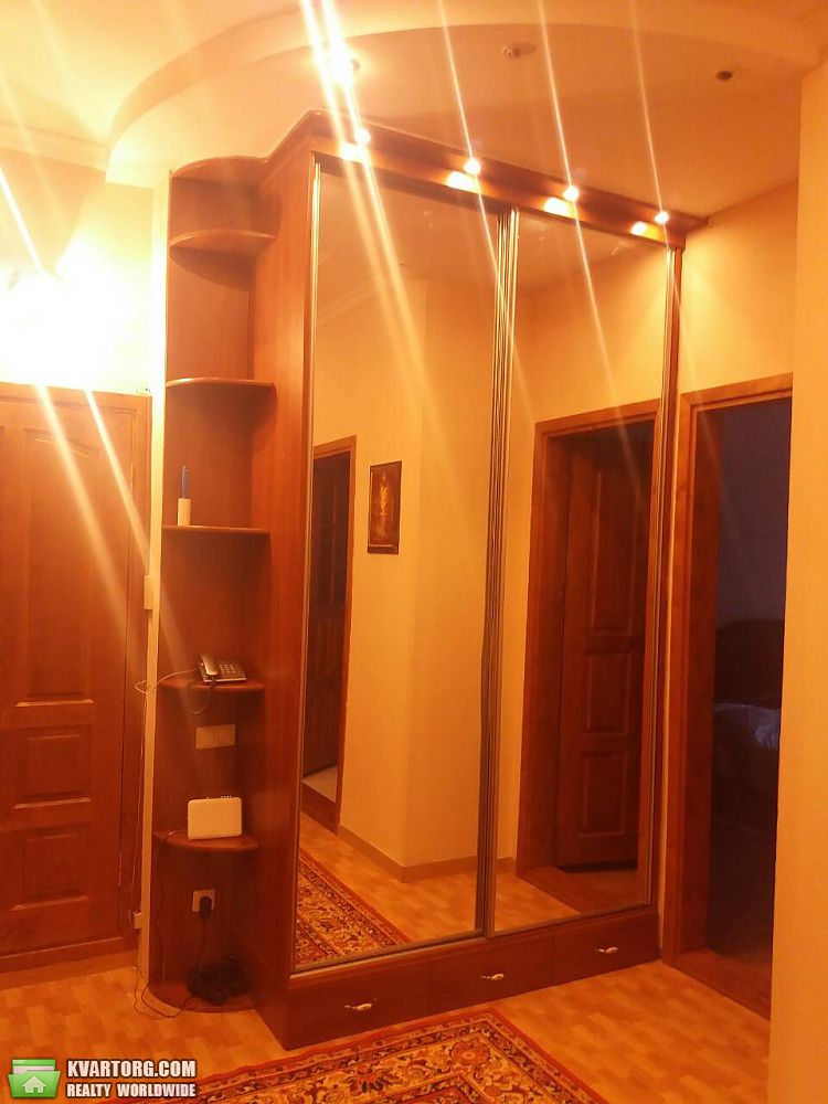 Rent out 3-room apartment. Киев, Стретенская — photo 7