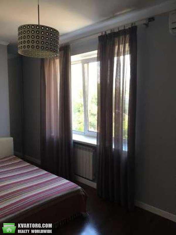 Rent out 2-room apartment. Киев,  Большая Китаевская — photo 5