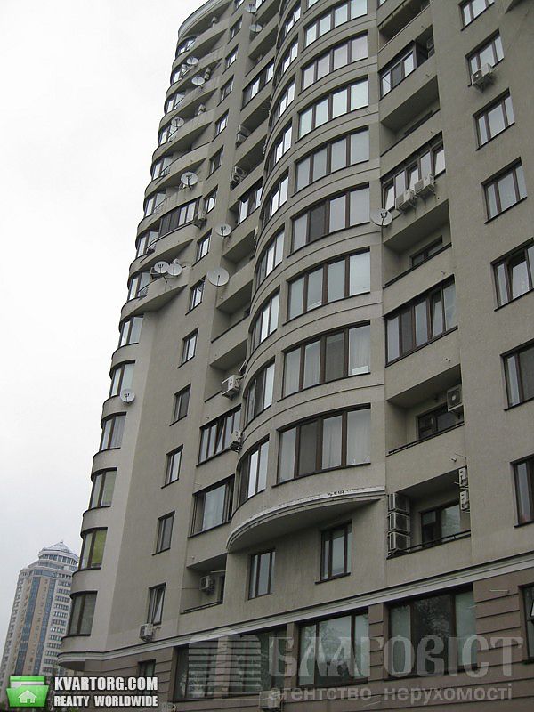Sell 4-room apartment. Киев,  Молдавская — photo 2