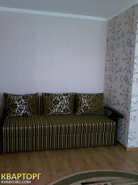 Rent out 1-room apartment. Киев,  Урловская — photo 2