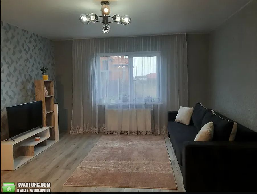Sell house. Ужгород, Центральна — photo 1