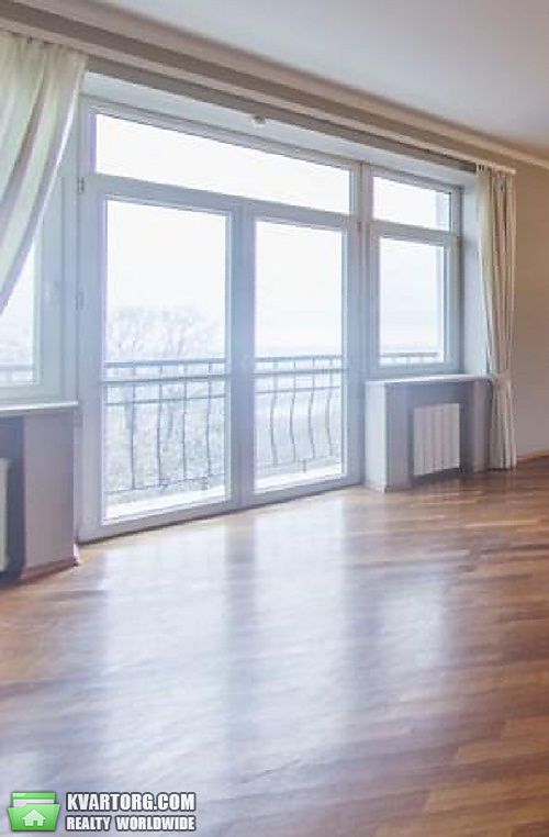 Sell 4-room apartment. Киев, Ивана Мазепы ул. — photo 1