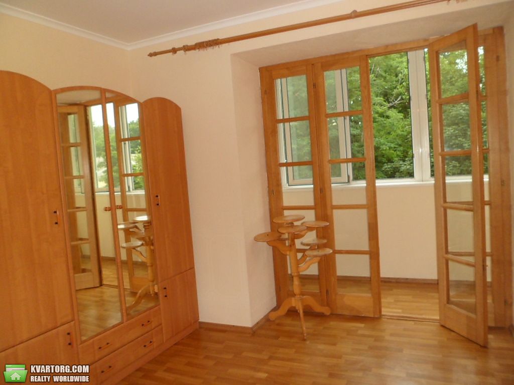 Sell 3-room apartment. Днепропетровск, Дмитрия Кедрина — photo 1