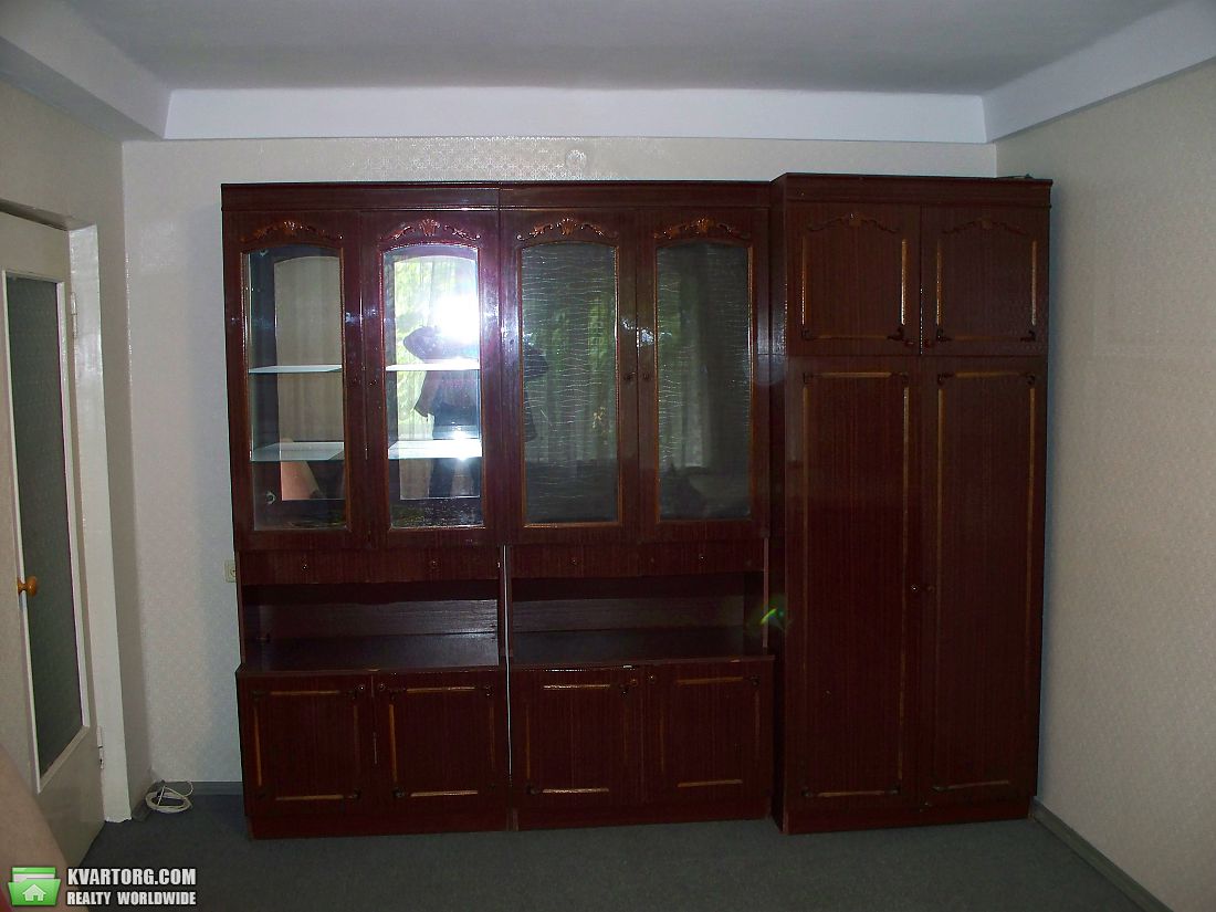 Rent out 1-room apartment. Киев,  Политехническая — photo 4