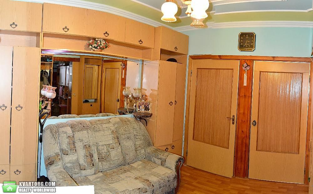 Sell 3-room apartment. Киев,  Глушкова пр — photo 2