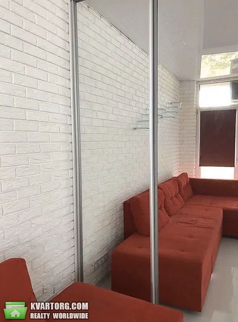 Rent out 2-room apartment. Киев, Ракетная — photo 3