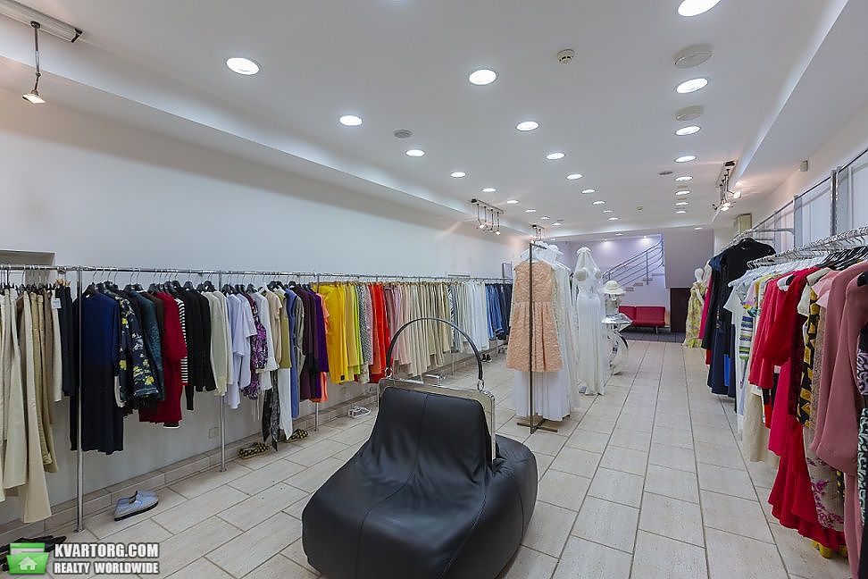 Rent out shop. Киев,  Антоновича — photo 2