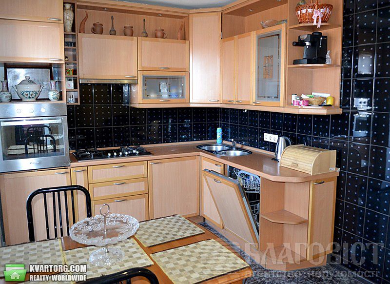Sell 3-room apartment. Киев,  Багговутовская — photo 4