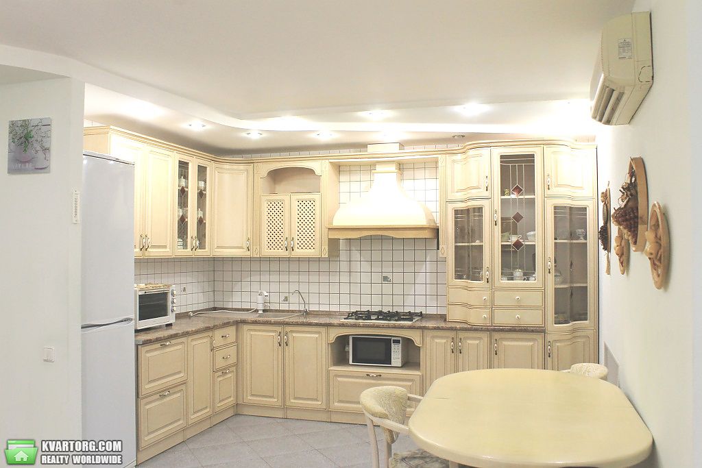 Sell 3-room apartment. Днепропетровск, Писаржевского — photo 1