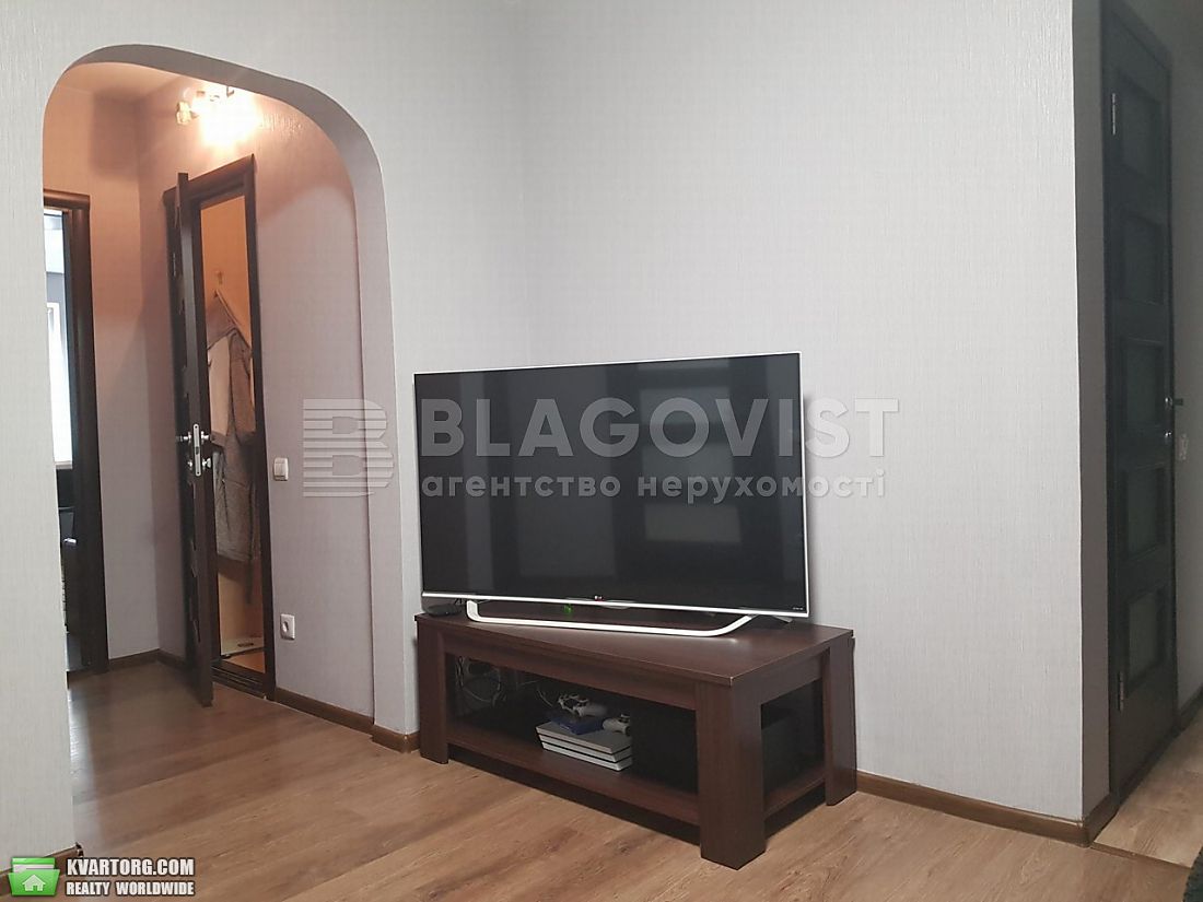 Sell 2-room apartment. Киев,  Урловская — photo 6