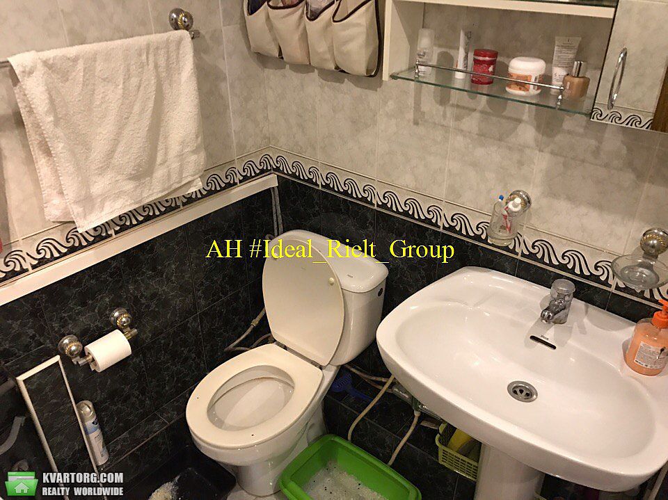 Sell 3-room apartment. Киев,  Серафимовича — photo 1