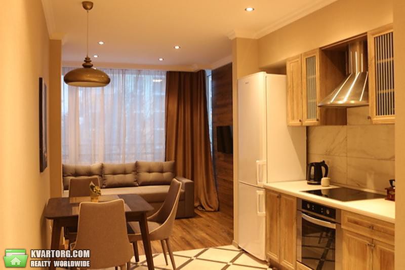 Rent out 2-room apartment. Киев,  Петрицкого — photo 5