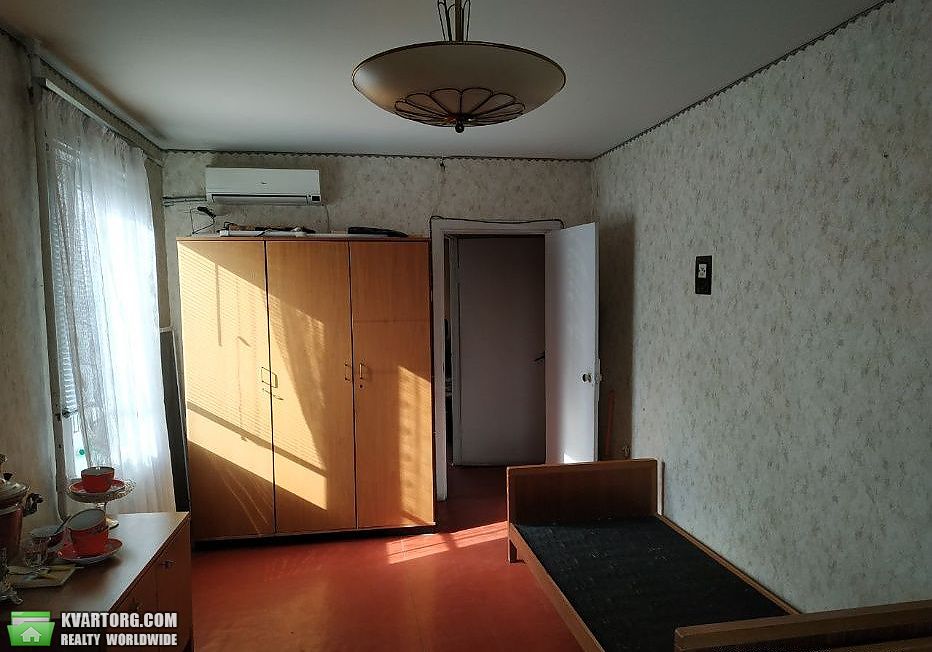 Sell 3-room apartment. Киев,  Лесной пр — photo 2