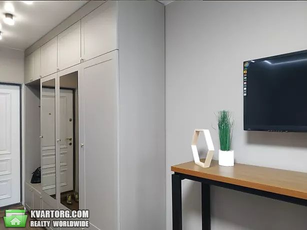 Rent out 1-room apartment. Киев, Дмитрия Луценка — photo 7