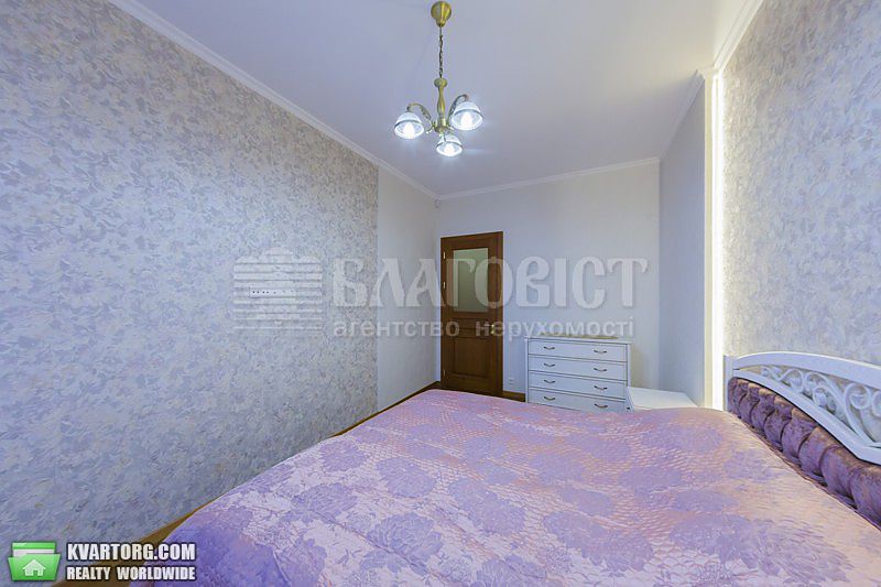 Rent out 2-room apartment. Киев,  Щорса — photo 2