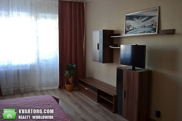 Rent out 1-room apartment. Киев, Драгоманова — photo 2