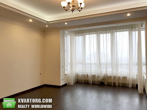 Rent out 5-room apartment. Киев,  Институтская — photo 9