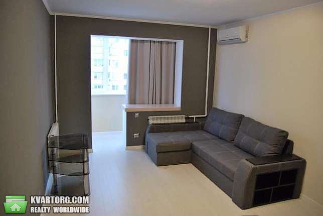 Sell 1-room apartment. Киев,  Здолбуновская — photo 9