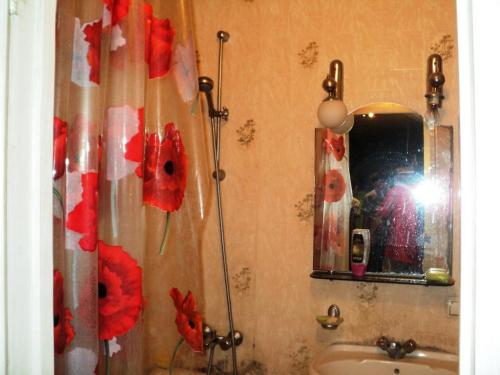 Rent out 3-room apartment. Днепропетровск, Мира просп. — photo 2