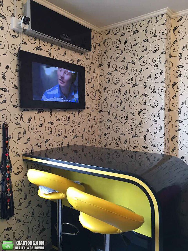 Sell 2-room apartment. Киев,  Саперно-Слободская — photo 1
