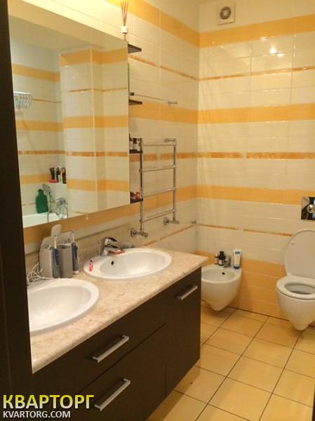 Rent out 3-room apartment. Киев, Героев Сталинграда пр — photo 8