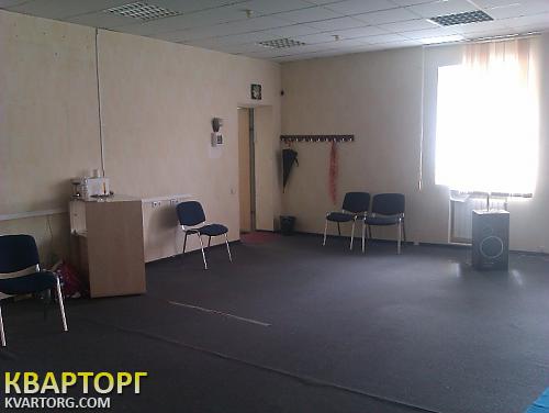 Rent out office. Киев, Жилянская — photo 1