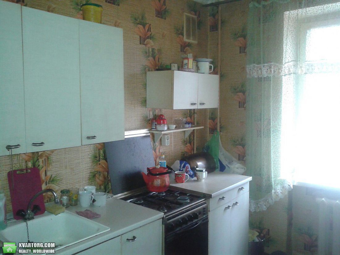 Sell 4-room apartment. Днепропетровск, Пвникахи — photo 1