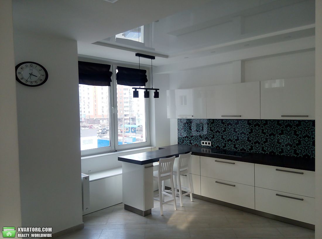Sell 3-room apartment. Киев,  Драгоманова — photo 3