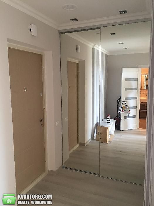 Rent out 2-room apartment. Киев,  Петрицкого — photo 9