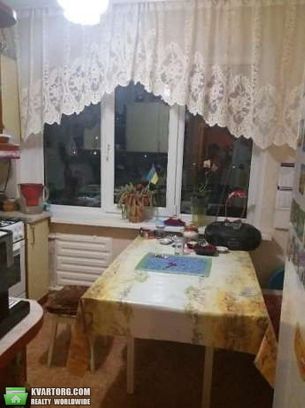 Sell 3-room apartment. Киев,  Озерная — photo 2
