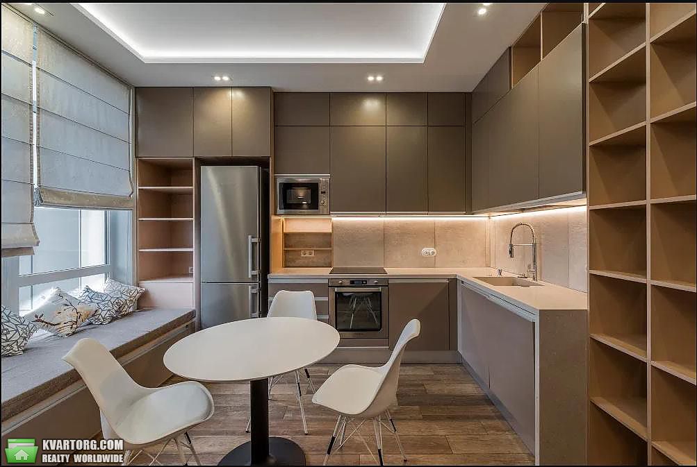 Rent out 1-room apartment. Киев, Драгомирова — photo 2