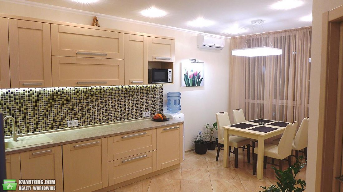 Sell 3-room apartment. Киев,  Андрющенко — photo 1
