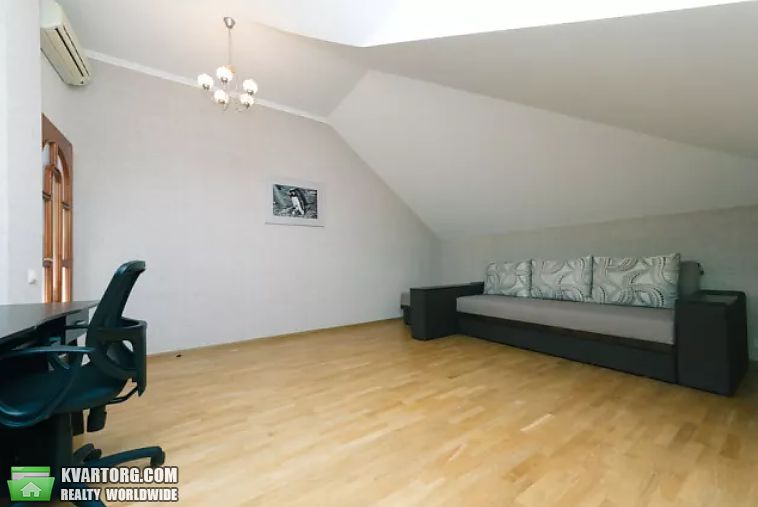Rent out 3-room apartment. Киев,  Орлика — photo 8