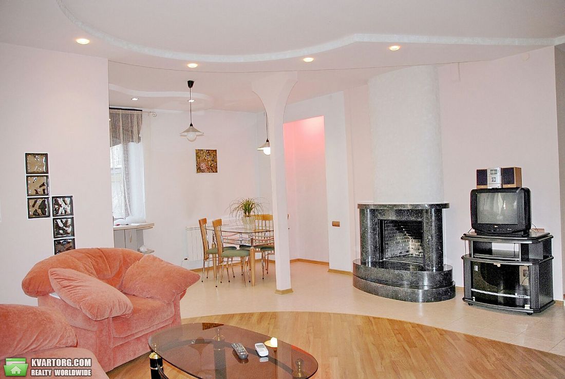Rent out 2-room apartment. Одесса, Дерибасовская — photo 3