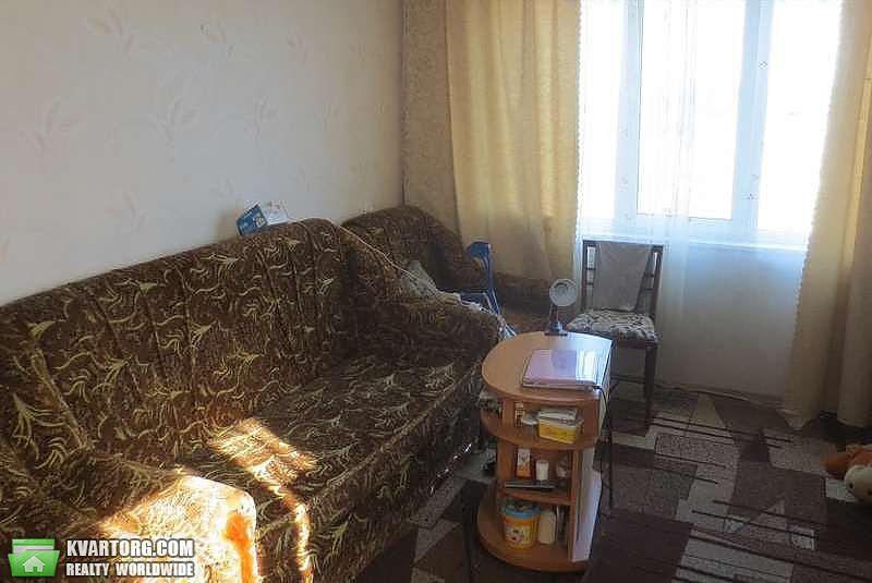 Sell 3-room apartment. Киев,  Озерная — photo 1