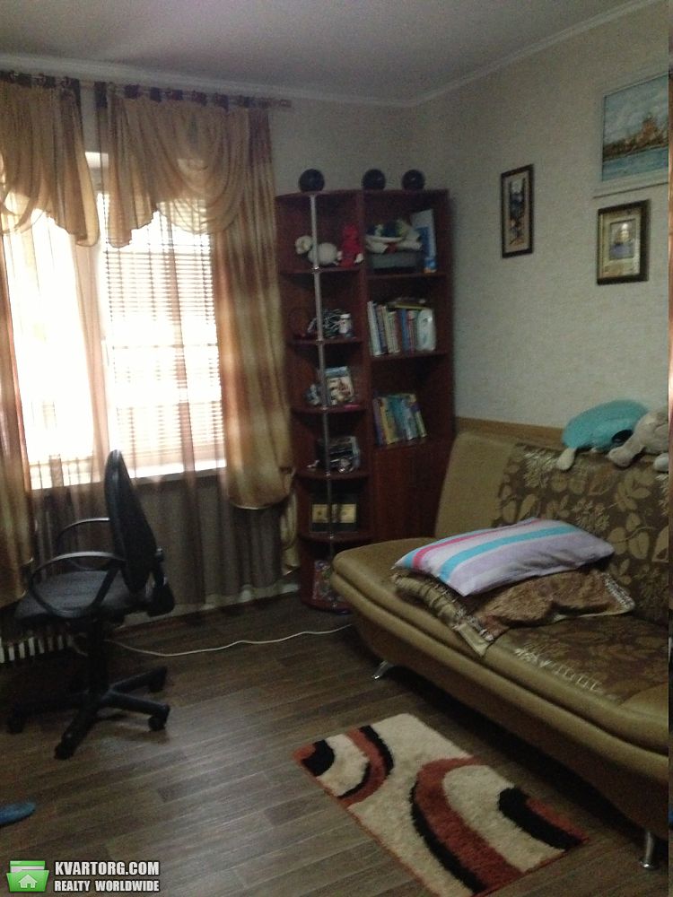 Sell 4-room apartment. Днепропетровск, проспект Героев — photo 1